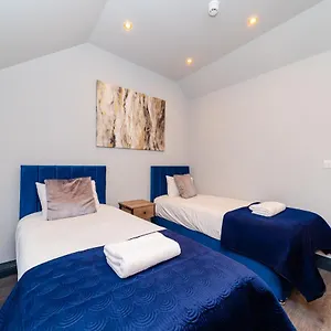 Flash Sale Centre Seafront 2 Bedroom Flat Bn112shp5a Apartment