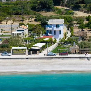 Aridas At The Apartment Lourdata (Kefalonia)